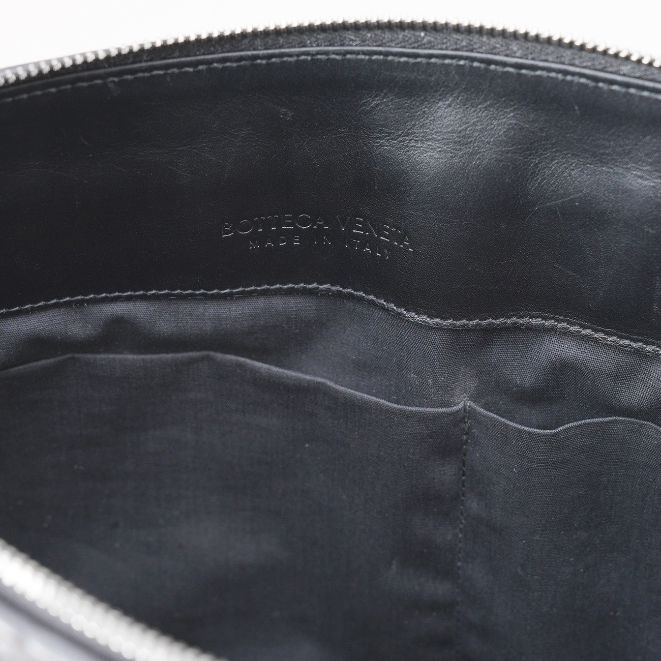 BOTTEGA VENETA(USED)보테가베네타 인트레치아토 클러치 블랙